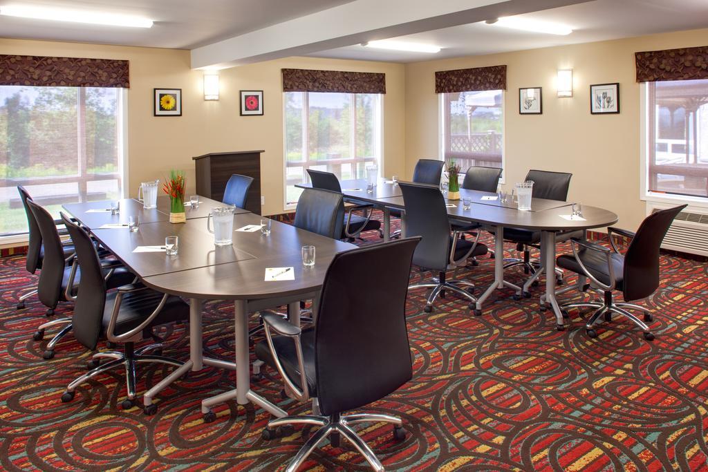 Super 8 By Wyndham Brandon Mb Exterior foto